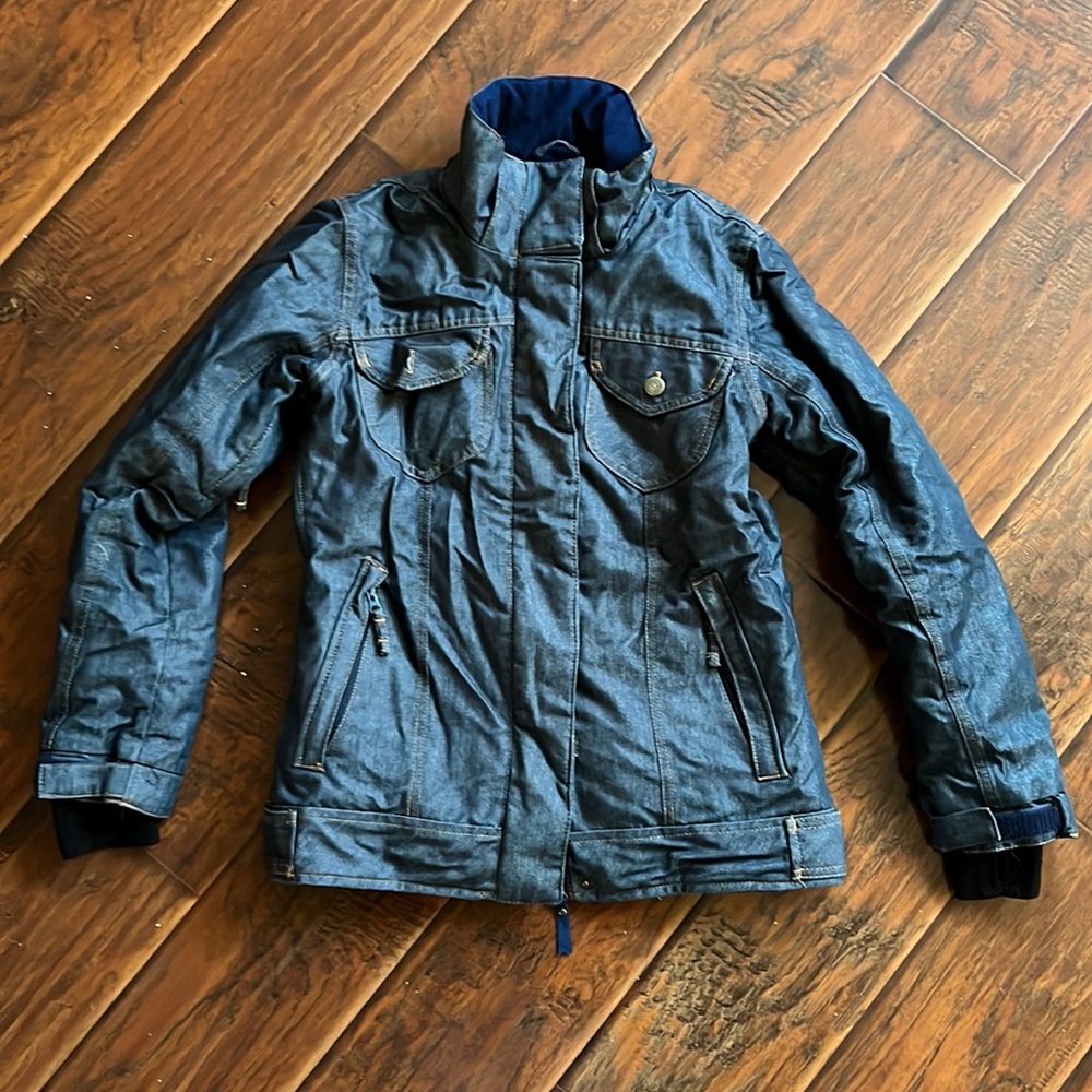 Snow Jacket